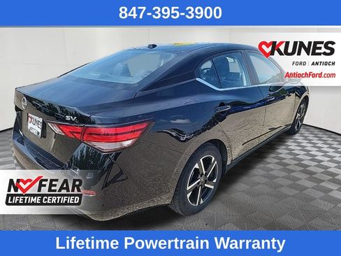 Used 2024 Nissan Sentra SV FWD image 9