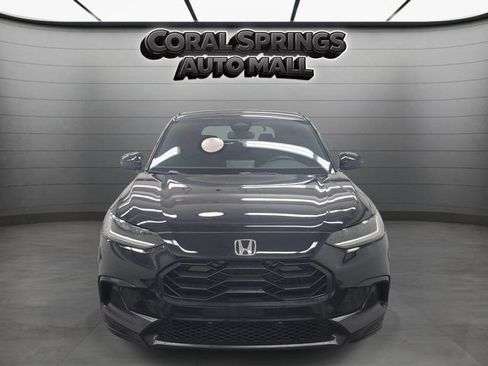 Certified 2025 Honda HR-V Sport image 2