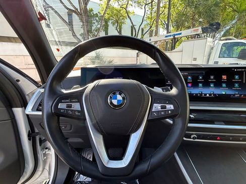 Used 2025 BMW X5 xDrive40i AWD/4WD image 20