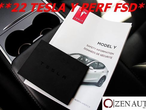 Used 2022 Tesla Model Y Performance image 13