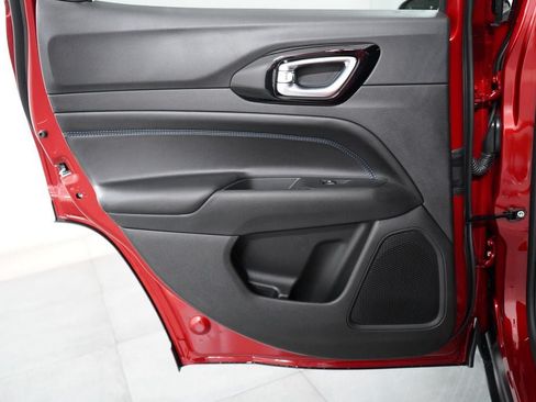 New 2026 Jeep Compass Latitude AWD/4WD image 23