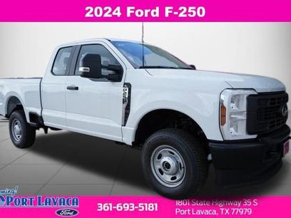 New 2024 Ford F250 XL w/ FX4 Off-Road Package