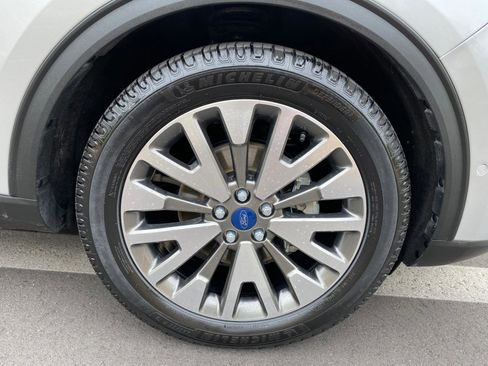 Used 2020 Ford Escape Titanium w/ Titanium Premium Package 2.0 image 21