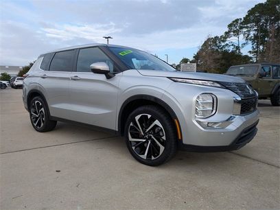 Used 2024 Mitsubishi Outlander SE