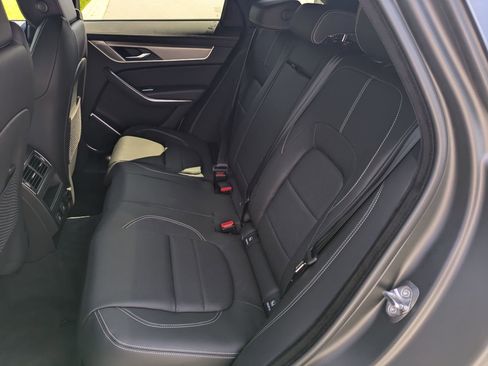 New 2026 Jaguar F-PACE R-Dynamic S image 27