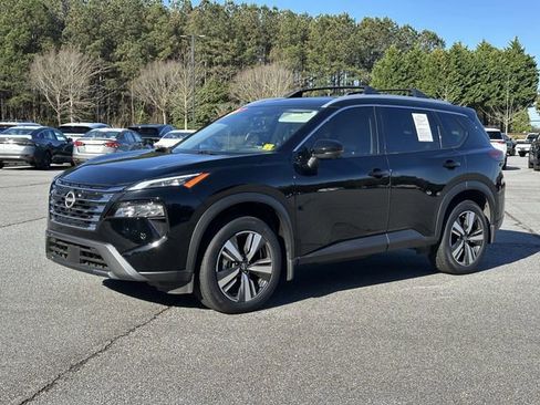 Certified 2025 Nissan Rogue SL w/ SL Premium Package image 3