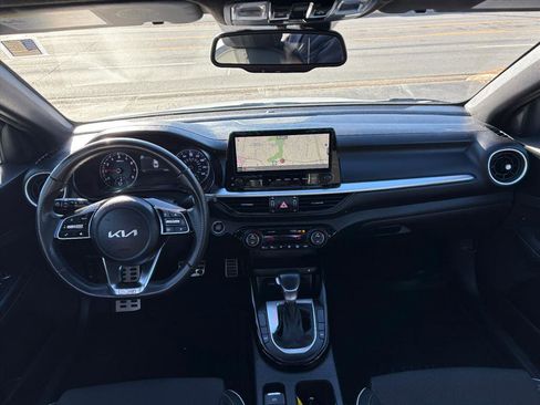 Used 2022 Kia Forte GT-Line w/ GT-Line Premium Package image 6