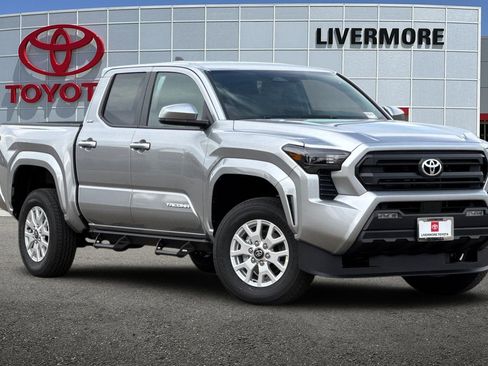 New 2025 Toyota Tacoma SR5 image 2