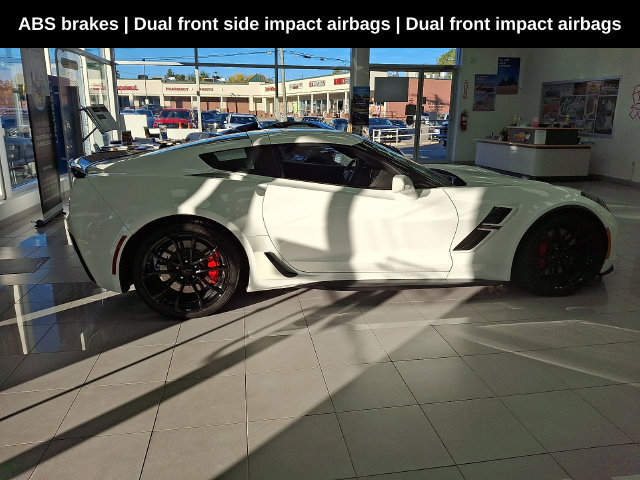 Used 2019 Chevrolet Corvette Grand Sport RWD image 11