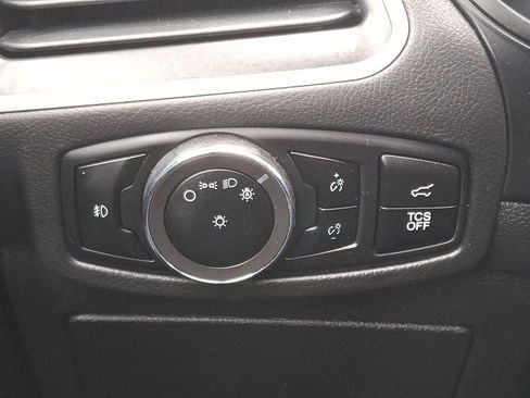 Used 2024 Ford Edge SEL w/ Convenience Package image 24