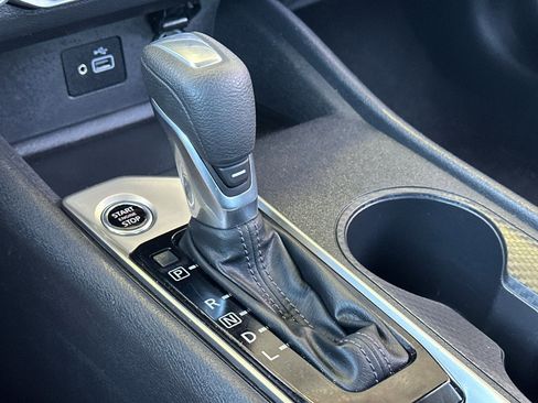 Certified 2021 Nissan Altima 2.5 S FWD image 20