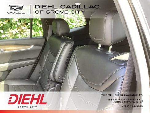 Used 2020 Cadillac XT6 Premium Luxury w/ Platinum Package AWD/4WD image 11