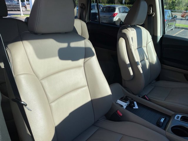 Used 2016 Honda Pilot EX-L image 11