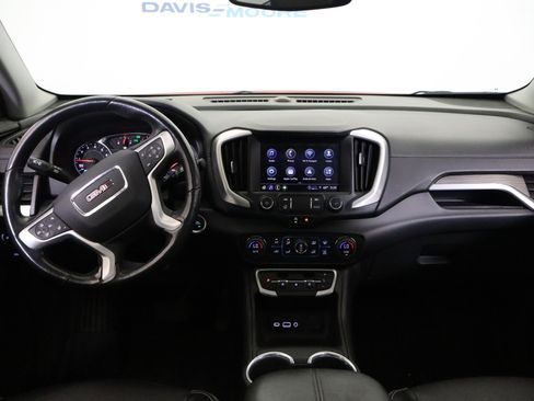 Used 2022 GMC Terrain SLT w/ LPO, Floor Liner Package AWD/4WD image 14
