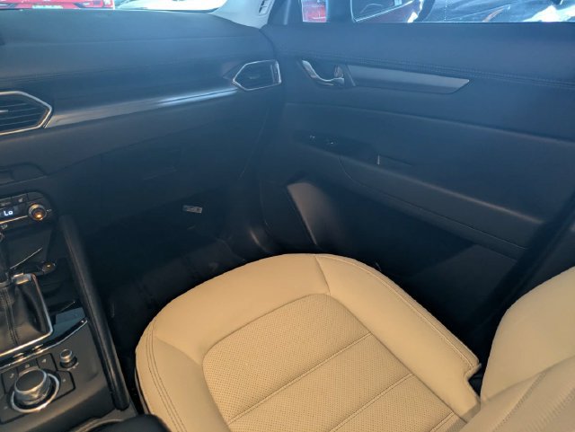 Used 2024 MAZDA CX-5 AWD 2.5 S w/ Preferred Package image 17