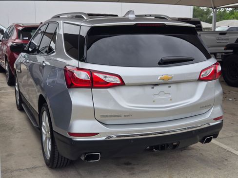 Used 2019 Chevrolet Equinox Premier FWD image 6