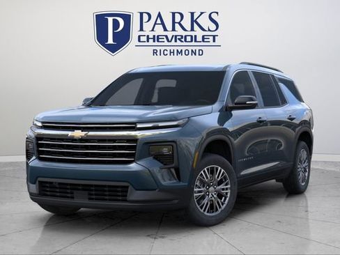 New 2026 Chevrolet Traverse LT w/ Driver Confidence Package image 6