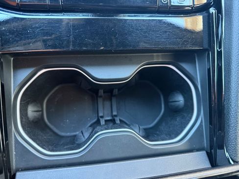 Used 2023 Jeep Grand Cherokee L Overland image 23