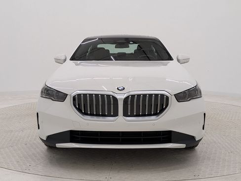New 2026 BMW 530i w/ Premium Package RWD image 6