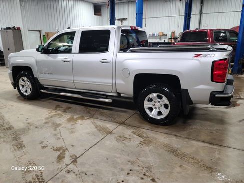 Used 2018 Chevrolet Silverado 1500 LT w/ All Star Edition image 6