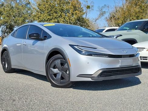 Used 2024 Toyota Prius LE image 36