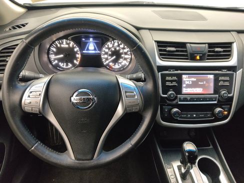 Used 2018 Nissan Altima 2.5 SV FWD image 22