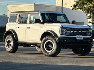 New 2025 Ford Bronco Badlands w/ Sasquatch Package video 2