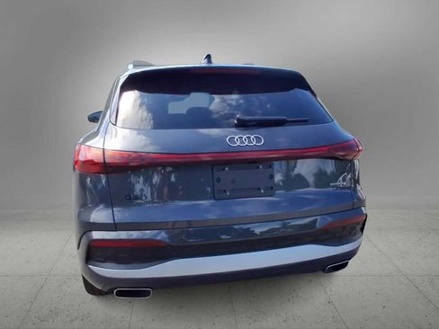 Certified 2025 Audi Q5 Premium w/ Premium Plus AWD/4WD image 7