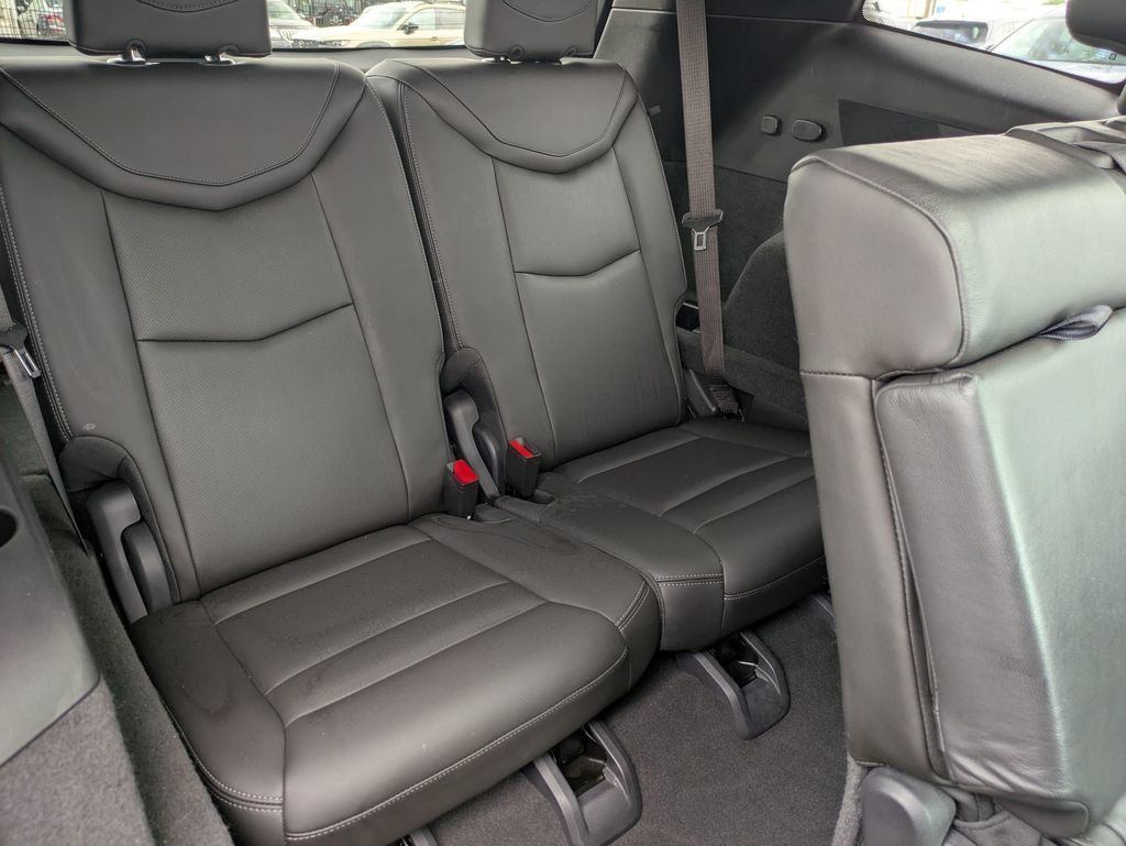 Used 2020 Cadillac XT6 Sport AWD/4WD image 36