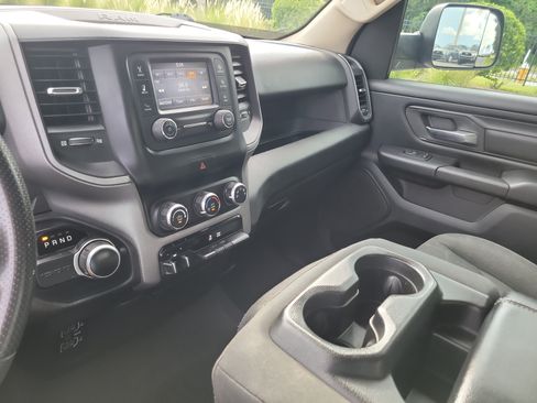 Used 2019 RAM 1500 Tradesman RWD image 21