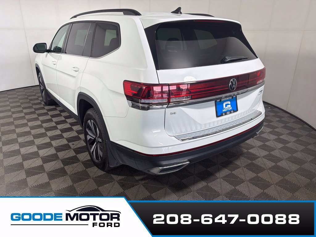 Used 2025 Volkswagen Atlas SE AWD/4WD image 5