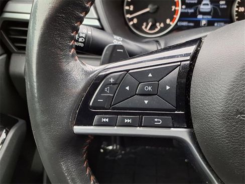 Used 2023 Nissan Altima 2.5 SR image 12