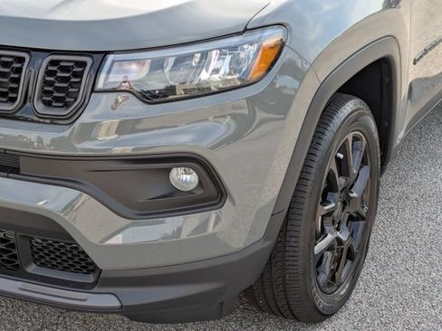 New 2026 Jeep Compass Latitude AWD/4WD image 9