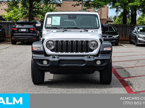 Used 2025 Jeep Wrangler Unlimited Sport AWD/4WD image 11