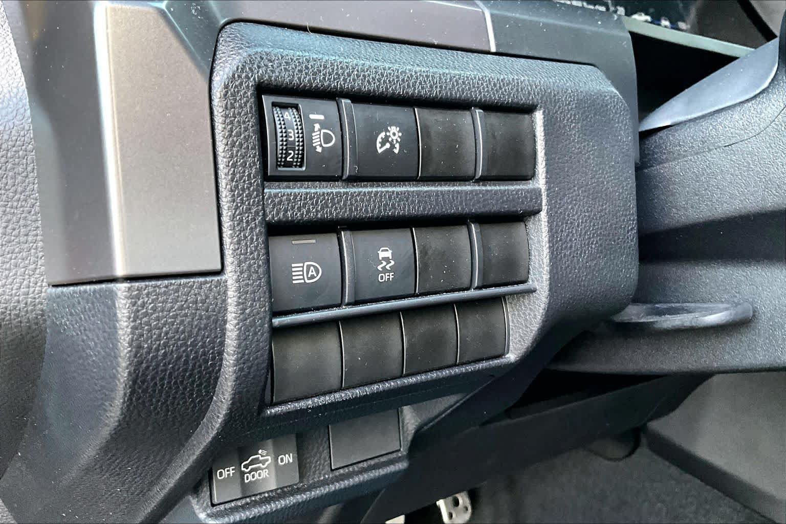 Certified 2025 Toyota Tacoma TRD Sport AWD/4WD image 32