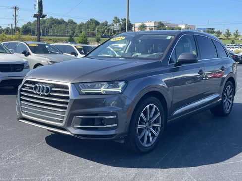 Used 2019 Audi Q7 3.0T Prestige AWD/4WD image 3