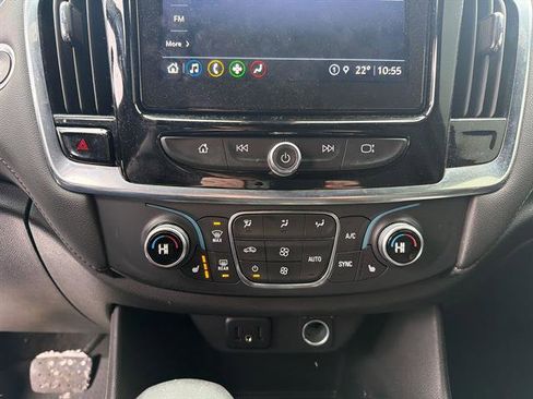 Used 2023 Chevrolet Traverse LT w/ LPO, Floor Liner Package image 16