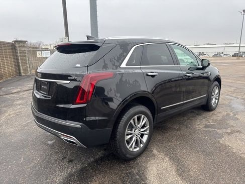 Used 2022 Cadillac XT5 Premium Luxury w/ LPO, Floor Liner Package image 7