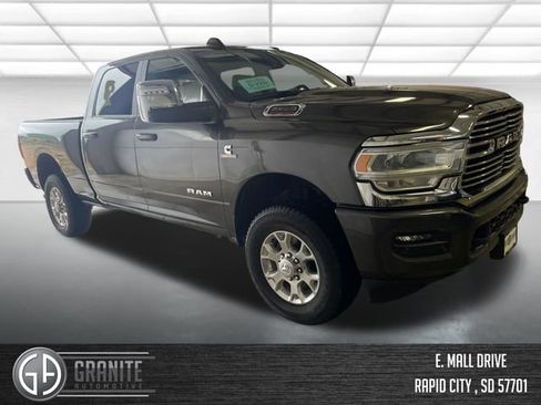 Used 2024 RAM 2500 Laramie AWD/4WD image 9
