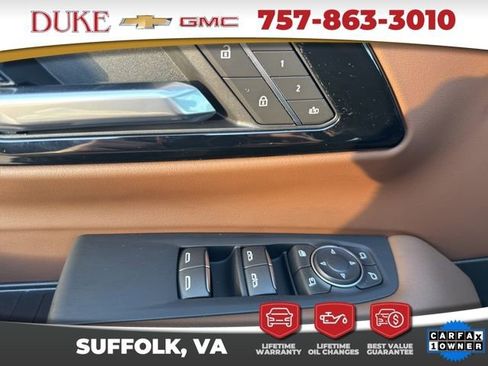 Used 2025 Chevrolet Tahoe High Country image 14