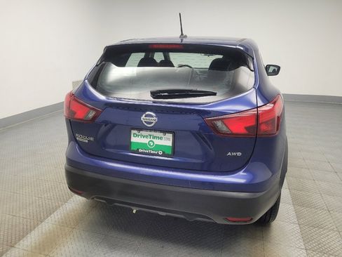 Used 2019 Nissan Rogue Sport S image 7