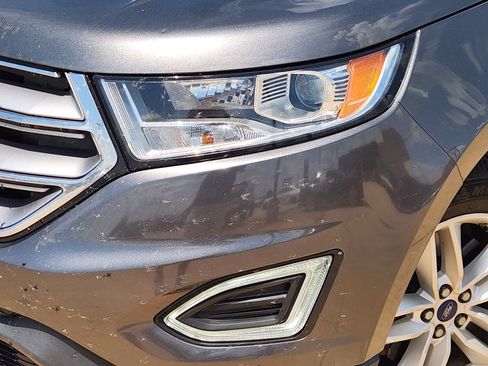 Used 2017 Ford Edge SEL w/ Equipment Group 201A AWD/4WD image 9
