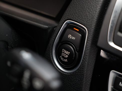 Used 2016 BMW 228i xDrive Coupe image 26