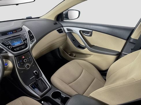 Used 2016 Hyundai Elantra Value Edition FWD image 29