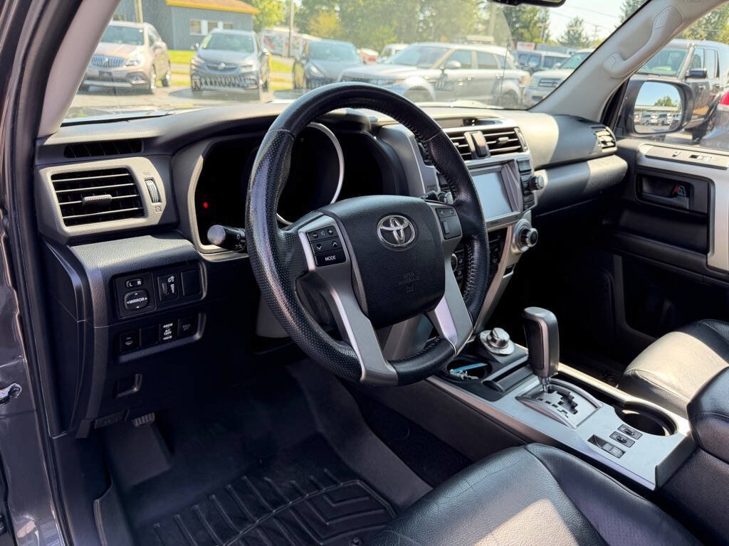 Used 2011 Toyota 4Runner Limited AWD/4WD image 14