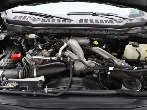 Used 2024 Ford F250 XLT image 31