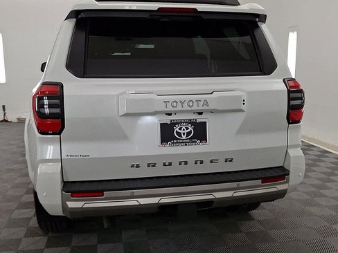 Used 2025 Toyota 4Runner Limited w/ Tow Technology Package image 3