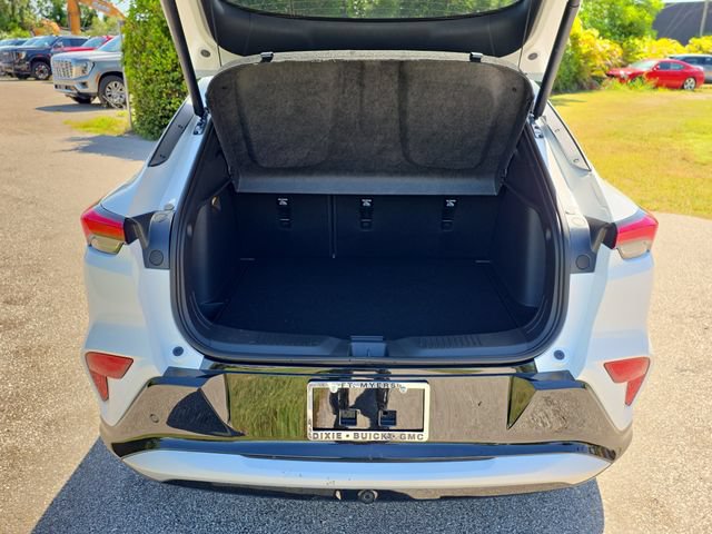 New 2026 Buick Envista Sport Touring w/ Convenience II Package FWD image 6