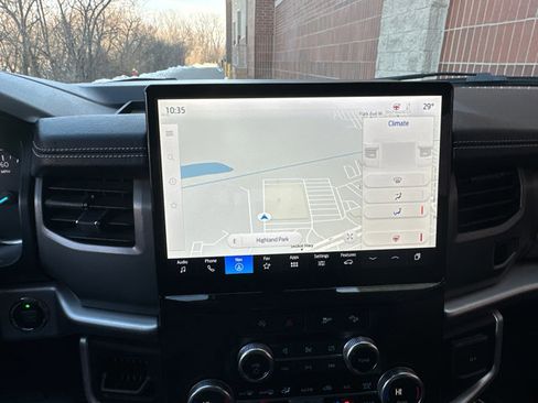 Used 2023 Ford Expedition Max XLT image 21