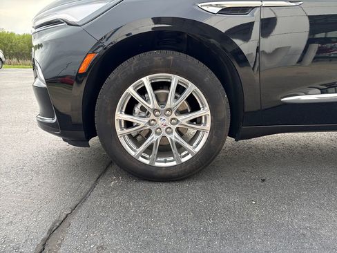 Certified 2024 Buick Enclave Essence w/ Experience Buick Package AWD/4WD image 28
